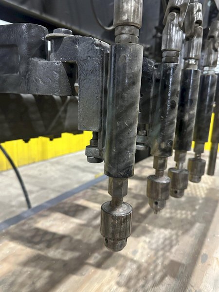 8 SPINDLE X 24&quot; X 86&quot; CEMCO MULTI-HEAD GANG DRILL &amp; BORING MACHINE: STOCK #22927