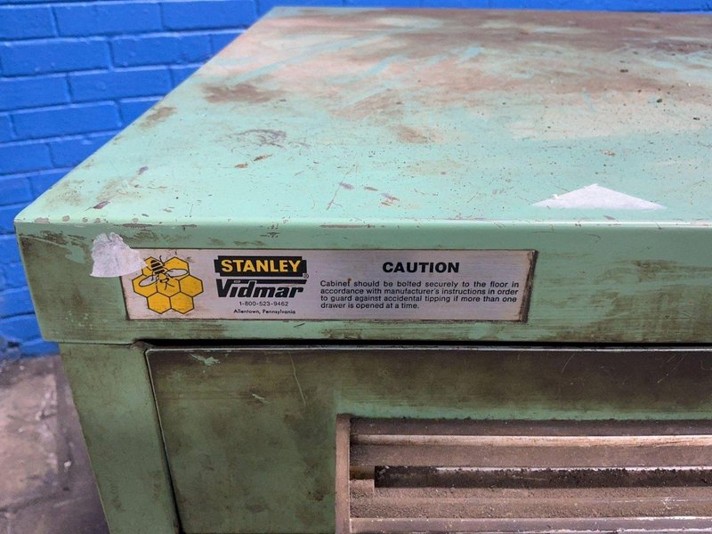 STANLEY SEVEN 25”X25”X2” DRAWERS VIDMAR TOOL CABINET