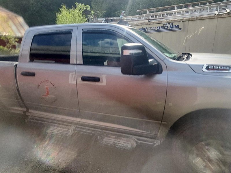 Ram 2500 Tradesman Crew Cab 4×4 Pickup, 2024 – 17,285 Miles, Heavy Duty 3/4-Ton Work Truck