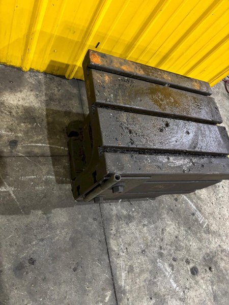 18" X 24" CARLTON BOX T SLOT DRILL TABLE WORKHOLDING: YOBRO #24613