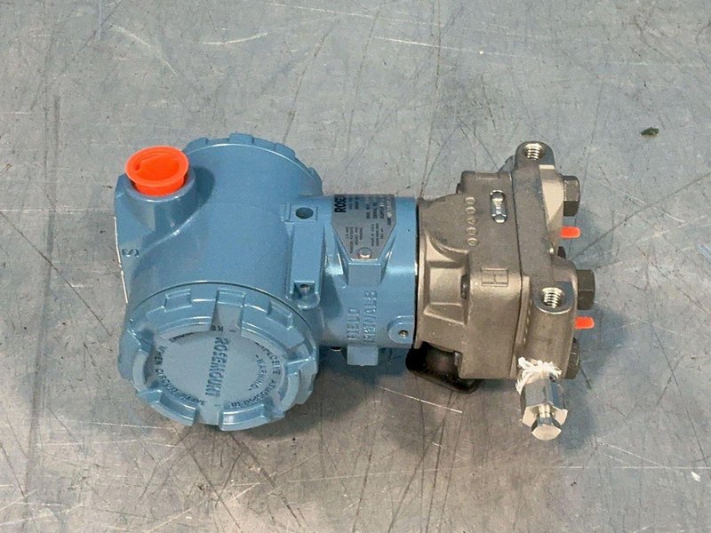 ROSEMOUNT 800PSIG PRESSURE TRANSMITTER  -  3095MA2CABA15AA001AB