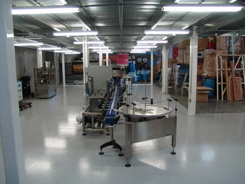 A Packaging Systems Fully Automatic Filling and Labeling Line for Shampoo Bottles, 2009