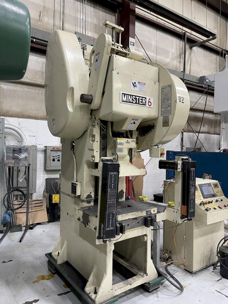 60 ton Minster #6SS OBS Mechanical Press For Sale, Year 1998