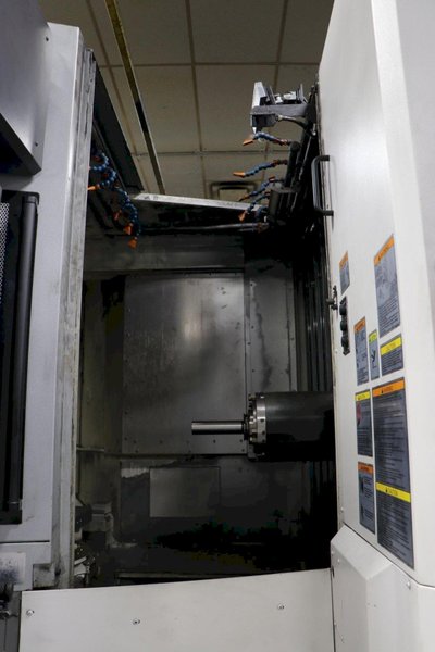 Okuma MA-600HII CNC Horizontal Machining Center, 2019 – Chip Conveyor, Through Spindle Coolant