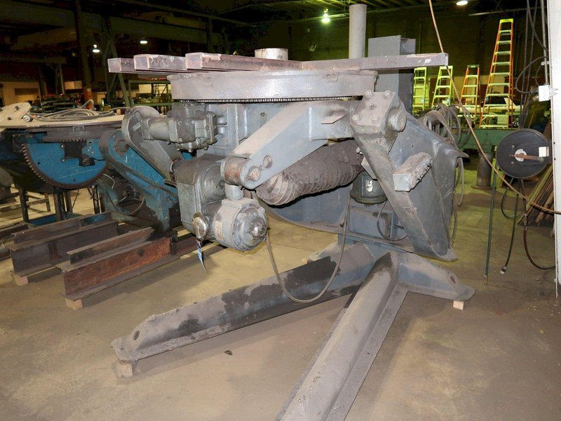 6000 LB P &amp; H #WP6 MOTORIZED TILTING &amp; ROTATING WELDING POSITIONER: STO