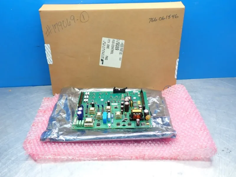 RELIANCE ELECTRIC LIQUIFLO DC BUS CONTROL BOARD W/ 417102-32A TRANSFORMER  -  179069