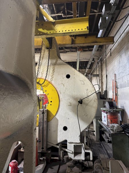 400 TON X 108&quot; CHAMBERSBURGH WHEEL PRESS. STOCK # 0889025