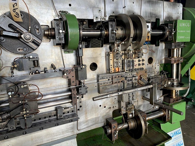 OMCG MODEL 250 WIRE FORMING MACHINE