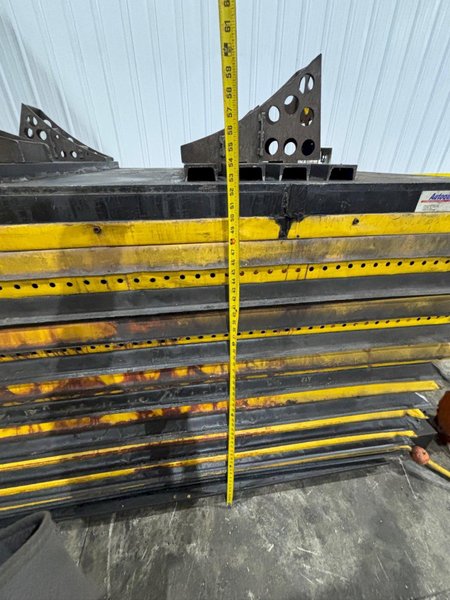 24,000 LBS X 7’ X 4’ AUTOQUIP MODEL #36KK24 HYDRAULIC LIFT TABLE: YOBRO #24355