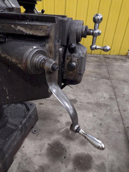 SEIKI XL VARIABLE SPEED VERTICAL KNEE MILL: YOBRO #23840