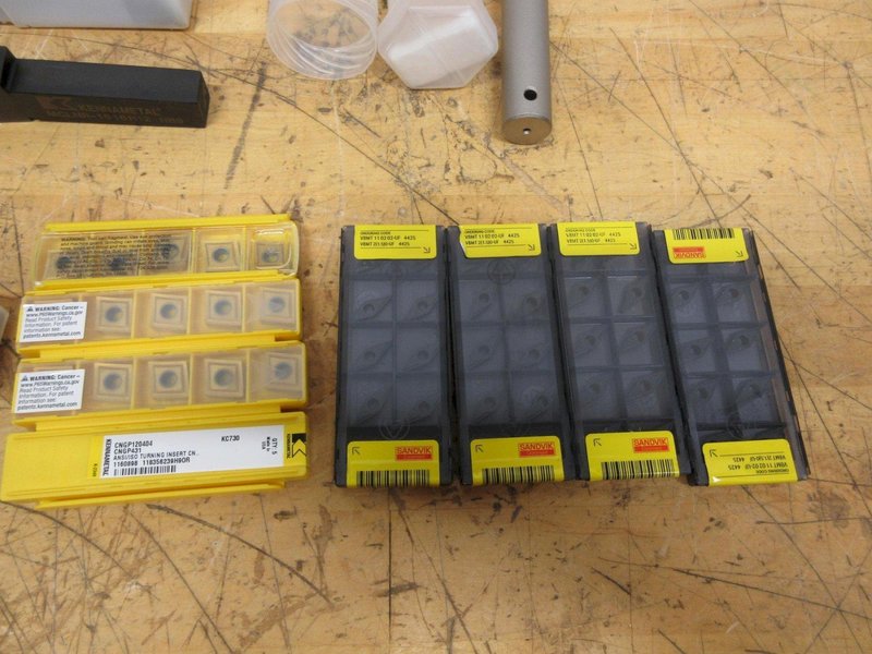 Inserted Turning Tool Holders, (2) Kennametal MCLNR1616H12 5/8" Facing, (6) KM KM20MCLNR11225 Replaceable Heads and Assorted Carbide Inserts **NEW**- Auction Item
