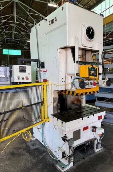 121 Ton Aida Gap Frame Press C1-11 (1), 42&quot; x 20&quot; Bed, 4.3&quot; Str., 50-100 SPM