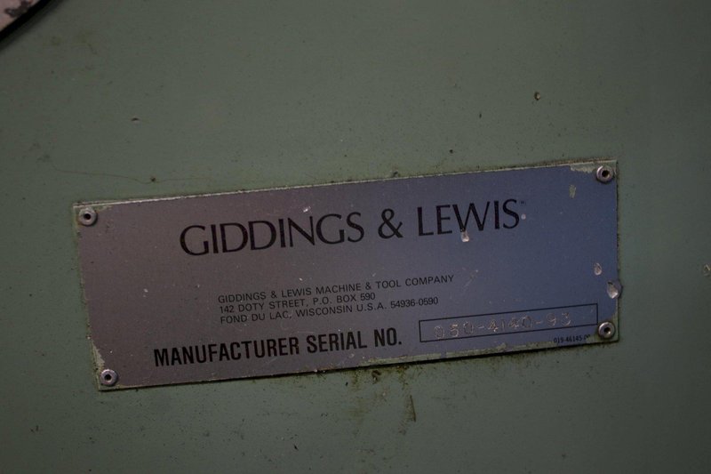 GIDDINGS &amp; LEWIS ANGLE PLATE: STOCK #75956
