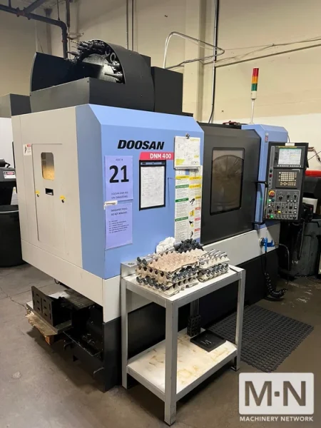 Doosan DNM 400 CNC Vertical Machining Center, 2010