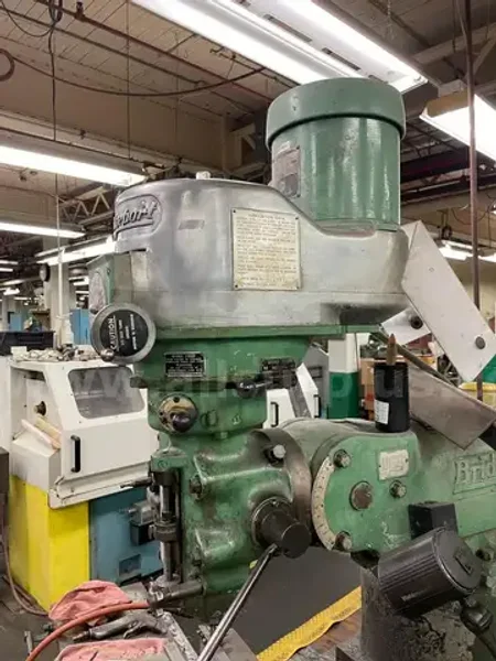 1.5 HP BRIDGEPORT SERIES I VERTICAL MILL WITH ACCURITE DRO MILLING MACHINE: STOCK #20708
