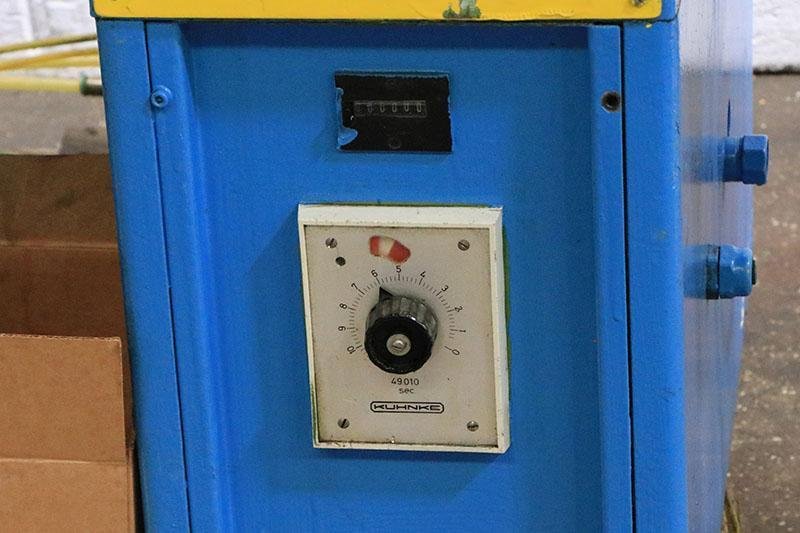 ARYMA HIGH PERFORMANCE AUTOMATIC CIRCLE SHEAR KS3-800,1979