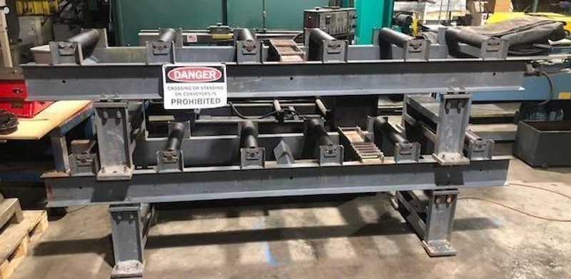 21 5/8&quot; x 20&#039; HEAVY ROLLER CONVEYOR STOCK# 2750