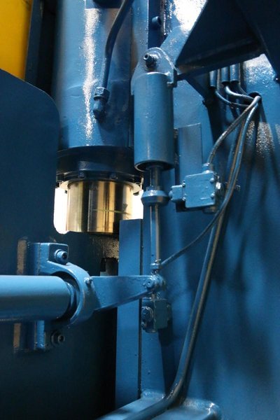 110 TON X 8' PEXTO HYDRAULIC BRAKE: STOCK #65553