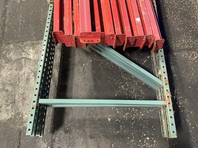 42” X 144” PALLET RACKING  -  TEARDROP