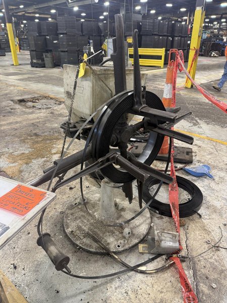 800 LBS LITTELL CENTERING REEL: YOBRO #24303