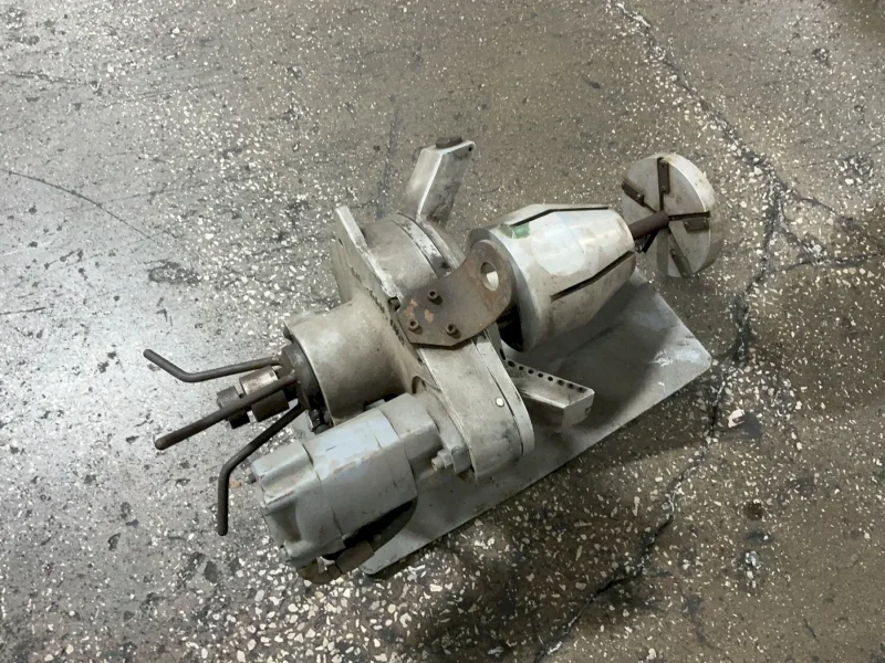 TRI-TOOL CO PORTABLE PIPE BEVELING TOOL  -  712