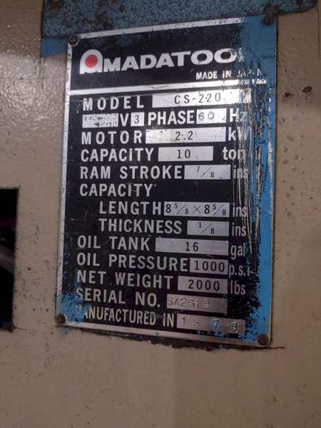 8-5/8&quot; X 8-5/8&quot; X 1/8&quot; AMADA MODEL CS-220 HYDRAULIC NOTCHER: STOCK #12212