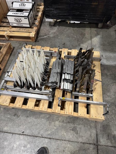 Standard Knapp 939S Versatron Drop Packer with Soft Catch Technology, 2015