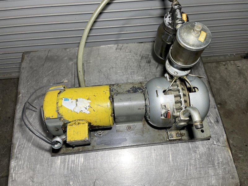GAST Rotary Vane Vacuum Pump and Compressor
