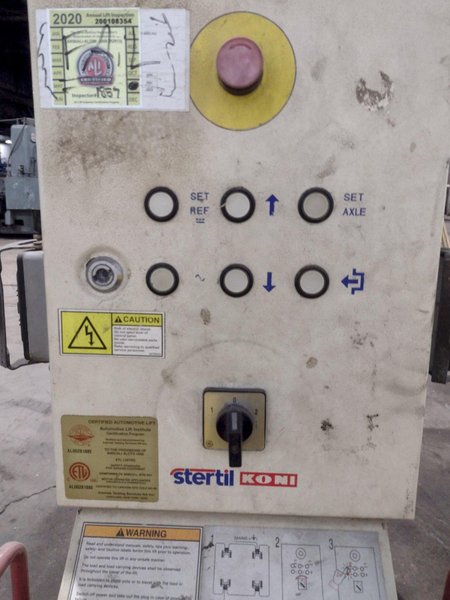 (4) 16,000 LBS STERTIL-KONI MODEL ST-1072 HEAVY DUTY MOBILE COLUMN LIFT JACKS: STOCK #19399