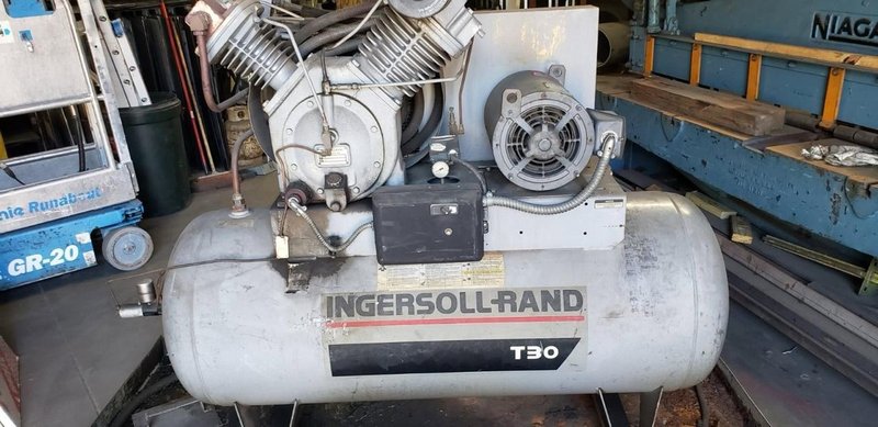 5′ x 20′ Linde CM250 CNC Plasma, 1990 – 65 Amp Hypertherm Powermax 65