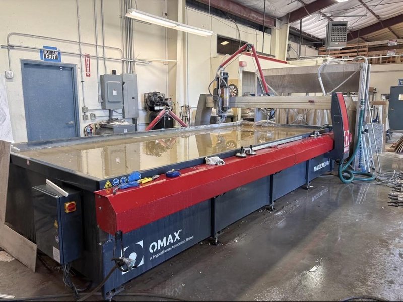 7′ x 16′ Omax Maxiem 2040 Waterjet, 2024 – 50,000 PSI, 5 Axis A-Jet Head