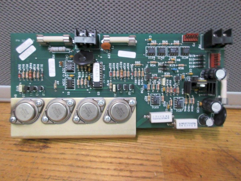 Haas 32-4070H XYZ Brushed Servo Drive Board