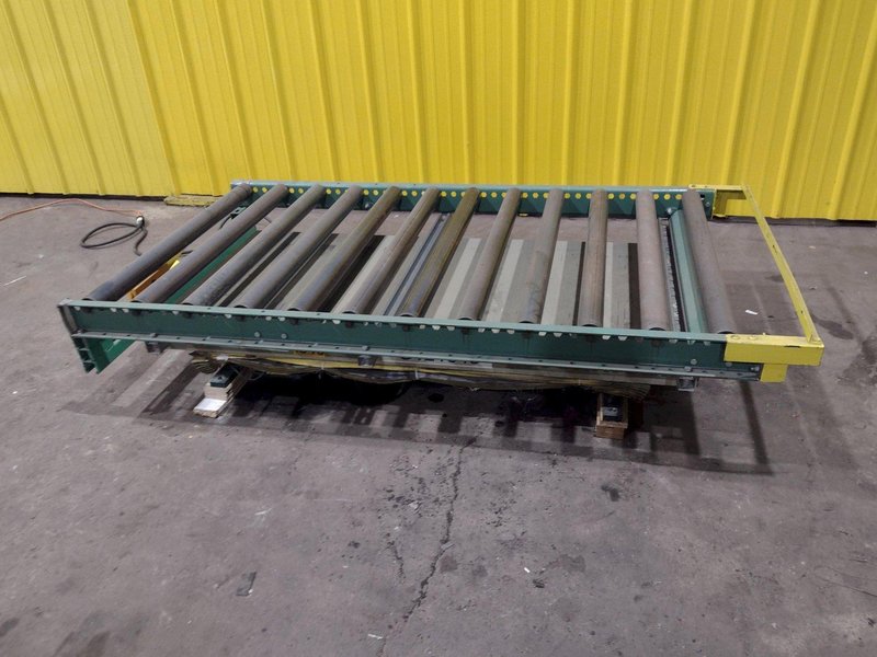 4,000 LBS X 60" X 30" SOUTHWORTH HYDRAULIC SCISSOR LIFT TABLE WITH 60X42 ROLLER CONVEYOR TOP, 110 VOLT: STOCK #20914