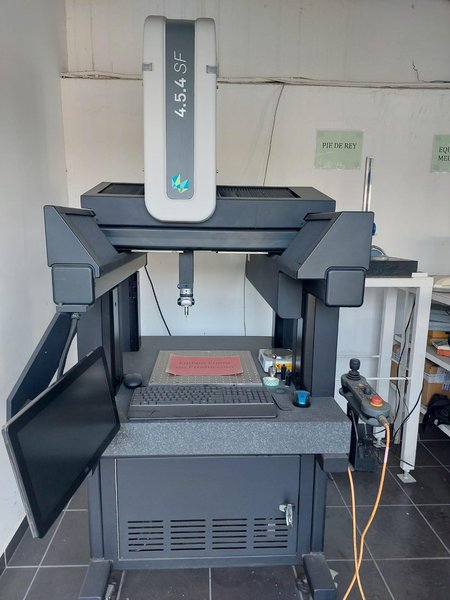 Hexagon SF 454 Coordinate Measuring Machine For Sale - 2017