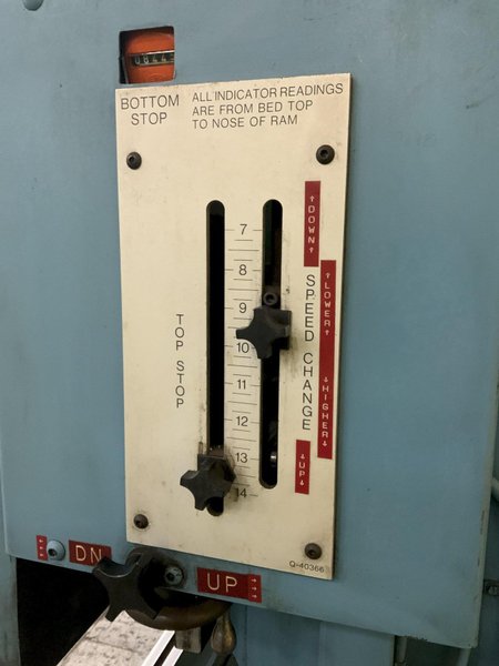 100 TON X 10' NIAGARA HBM-100-8-10 HYDRAULIC PRESS BRAKE: STOCK #80813