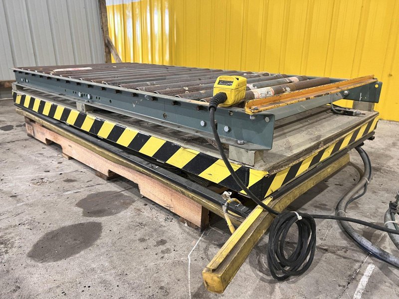 4,000 LB X 72" X 36" SOUTHWORTH MODEL #LS4-36 HYDRAULIC LIFT TABLE WITH ROLLER CONVEYOR TOP: STOCK #20895