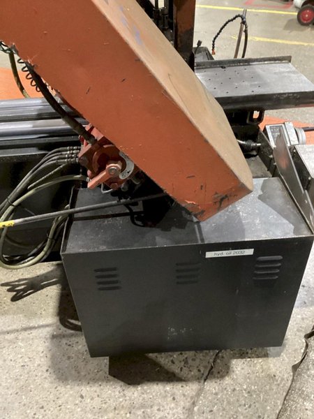 AMADA HA-400 HORIZONTAL BANDSAW USED
