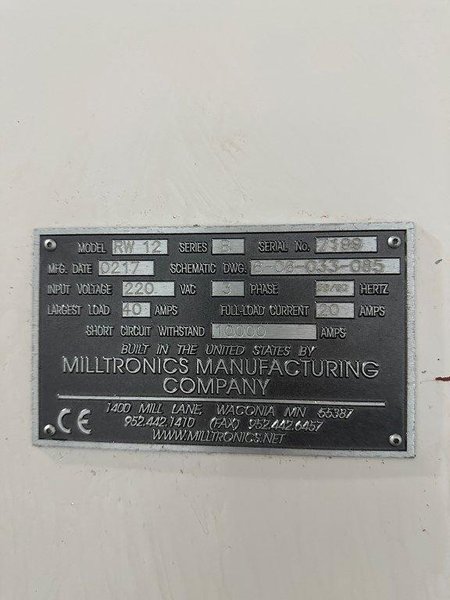 Milltronics RW12 3 Axis Vertical Machining Center