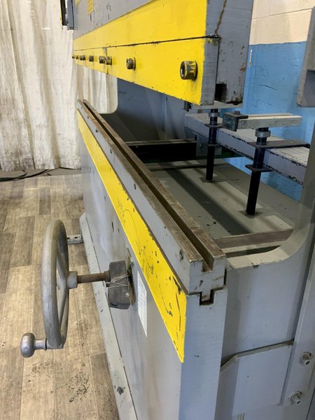 70 TON X 6' BETENBENDER HYDRAULIC PRESS BRAKE: STOCK #81248