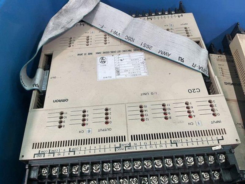 OMRON LOGIC CONTROLLER UNIT   -  C20-MC22EA