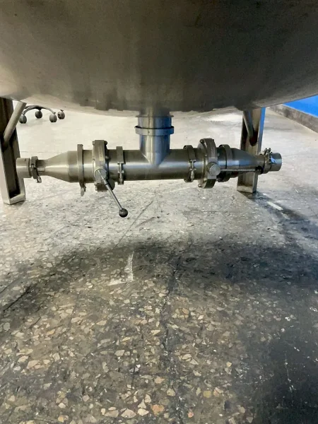 1700 GAL S/S TANK