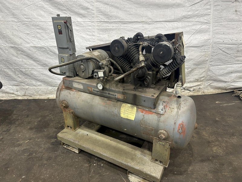 10 HORSEPOWER AIR COMPRESSOR: STOCK #77668