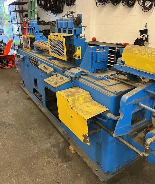 1/2" Lewis Model 9FHA High Speed Flying Shear Wire Straightener &amp; Cutoff (14680)