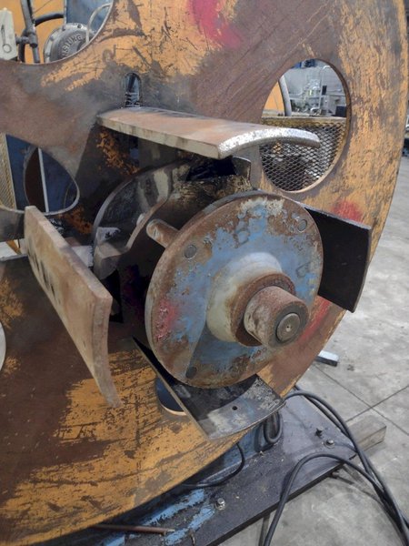 10,000 LBS FMS (FREEDOM MILL SYSTEMS) MODEL #UCD-550 DOUBLE END UNCOILER / COIL REEL: YOBRO #24900