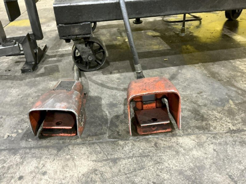 VOGEL TOOL MODEL #101-HPP HYDRAULIC TUBE SWAGING, PUNCHING &amp; NOTCHING MACHINE: YOBRO #25064