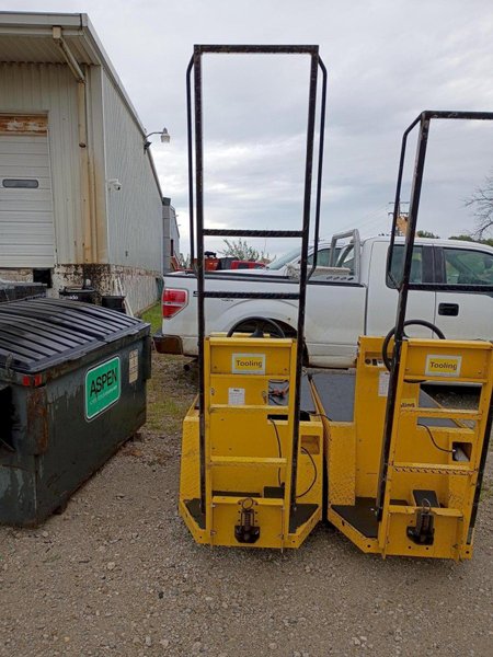 1 - PREOWNED 2015 PACK MULE SC-775-6CA Maintenance Cart - Used, Compact &amp; Versatile Design