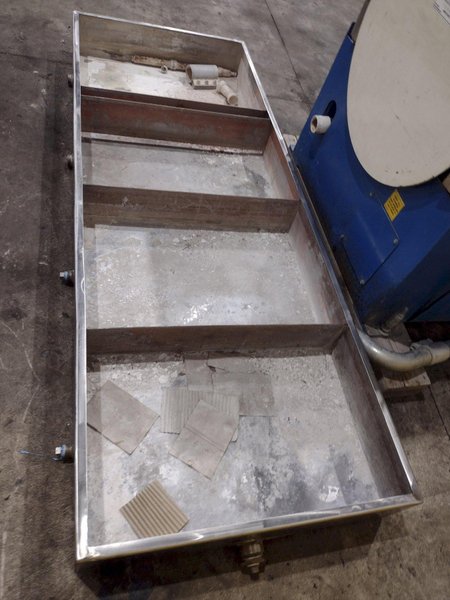 17 CUBIC FOOT VIBE TECH MODEL #VTHT-2472 TUB STYLE VIBRATORY FINISHER : YOBRO #25354