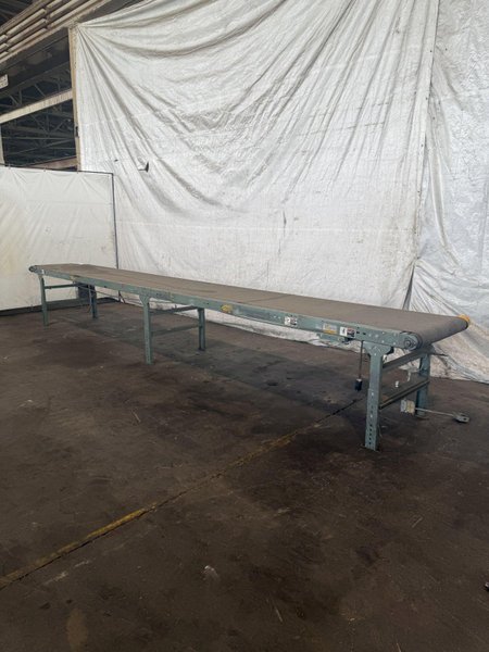 21&#039; X 30&quot; HYTROL POWERED CONVEYOR. STOCK # 0662525.