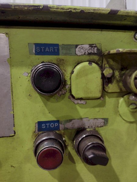 12&quot; X 20&quot; DOALL MODEL #C12 HORIZONTAL BANDSAW: STOCK 18712