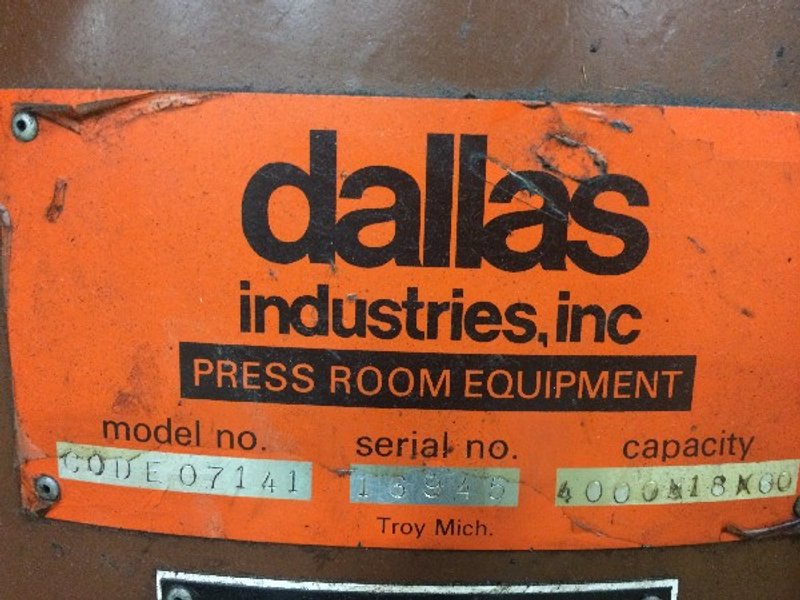 Dallas Ind. Pull Off Double End Coil Reel Uncoiler 4,000 Lbs.
